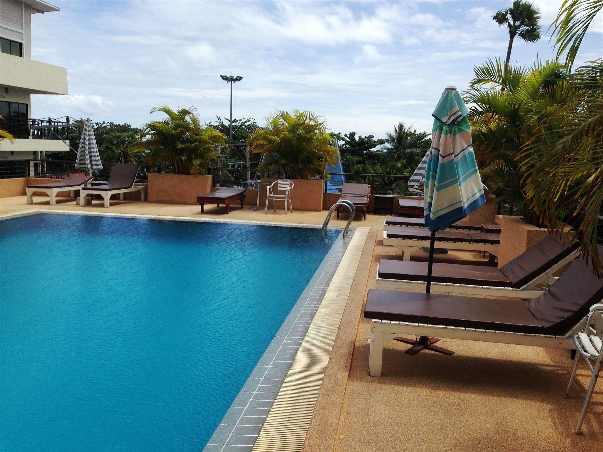 The New Eurostar Jomtien Beach Hotel Zewnętrze zdjęcie